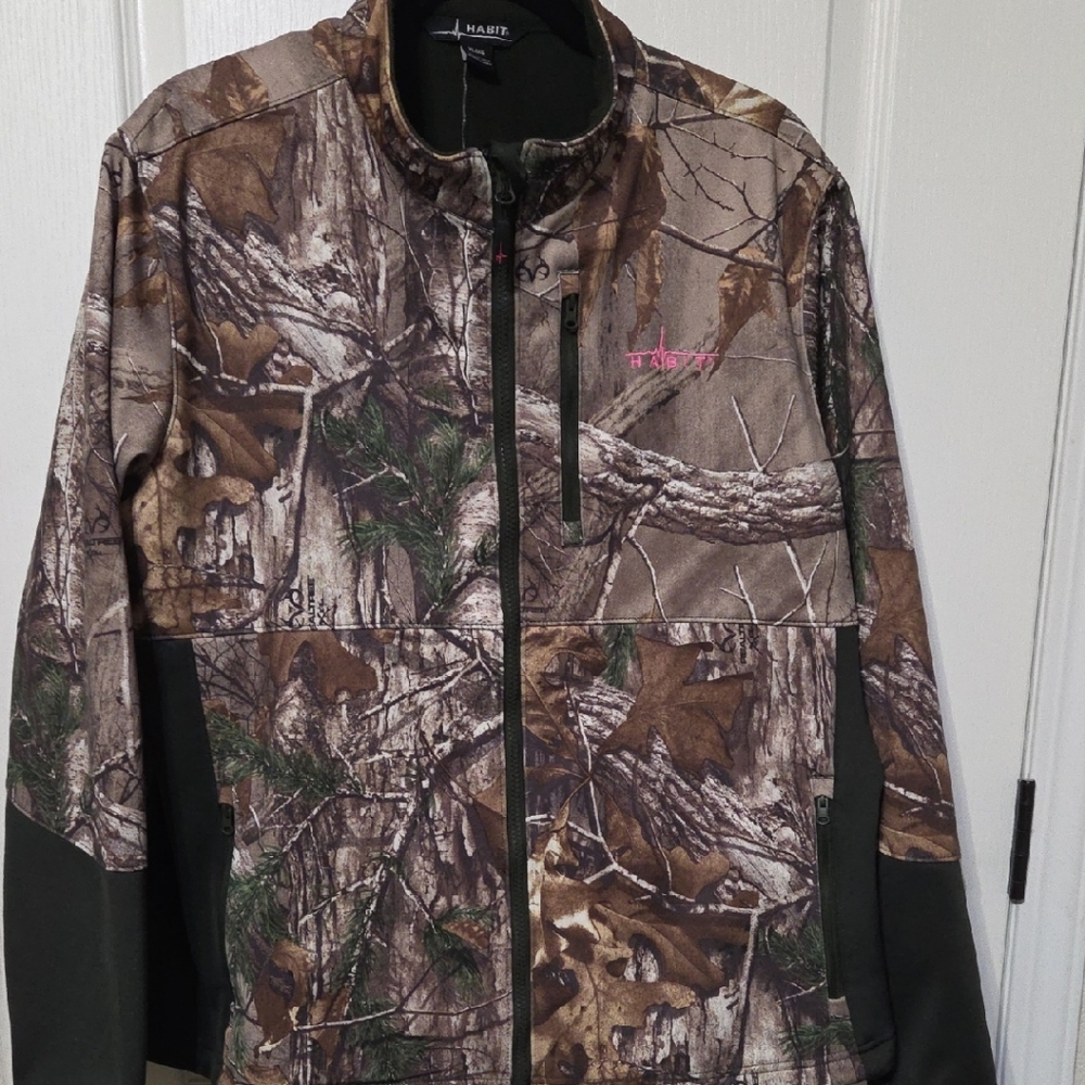 Women's Camouflage Utility Jacket